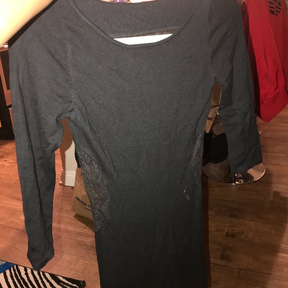 Black dress: lace back