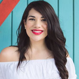 Meet your Posher, Laura