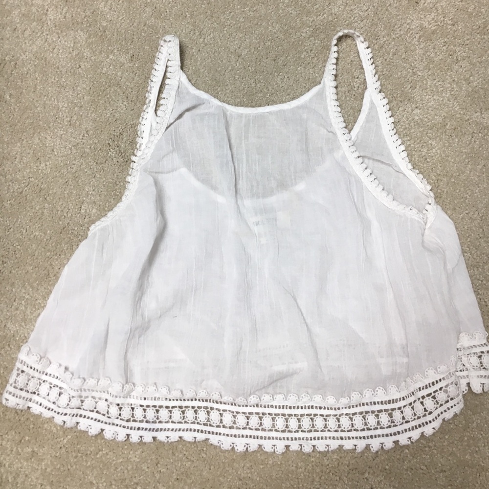 Aritzia TNA light gauze tank
