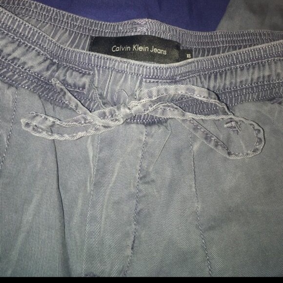 Calvin Klein xs jeans , they fit small too. - Picture 3 of 3