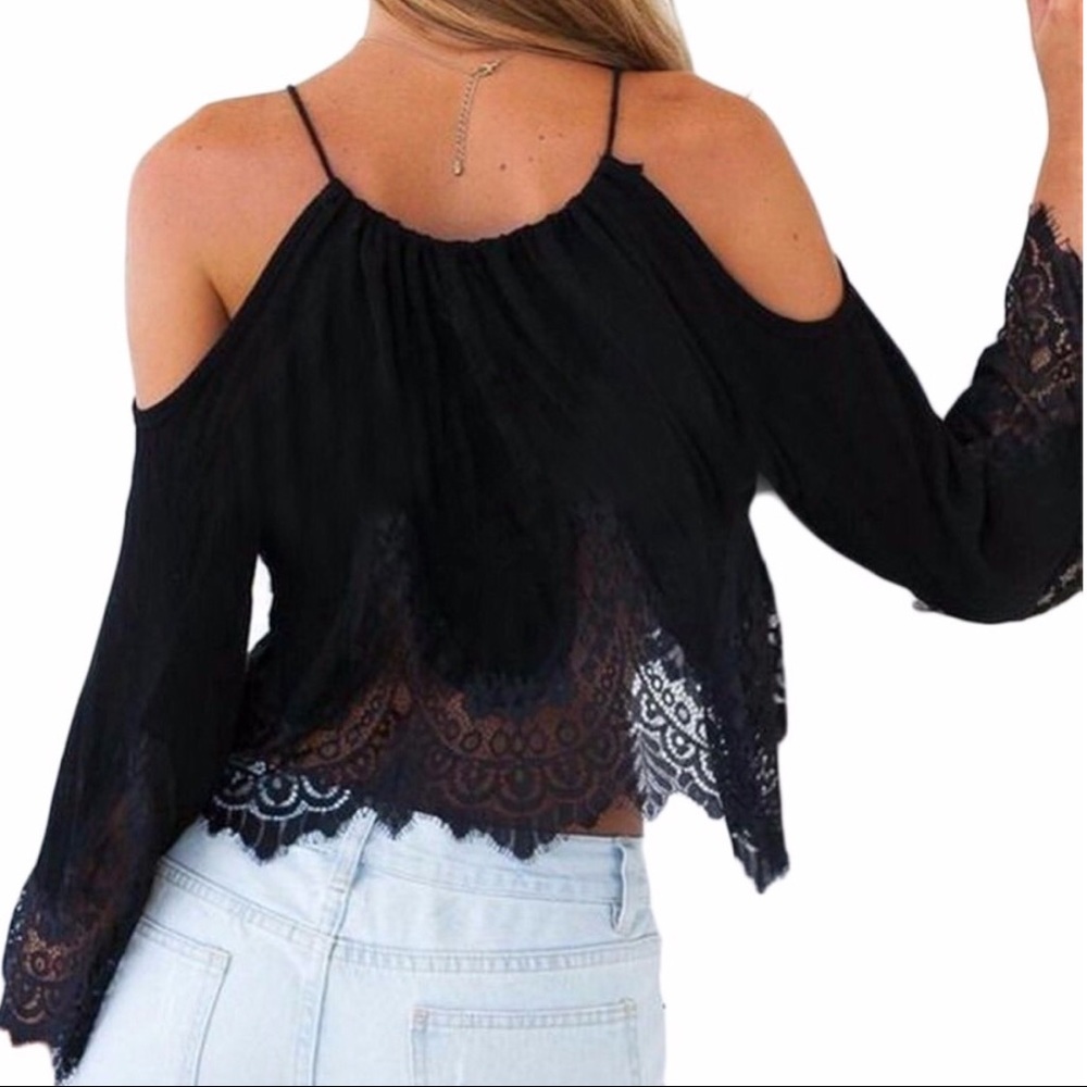 Spring Fling Lace Crop - Picture 3 of 4