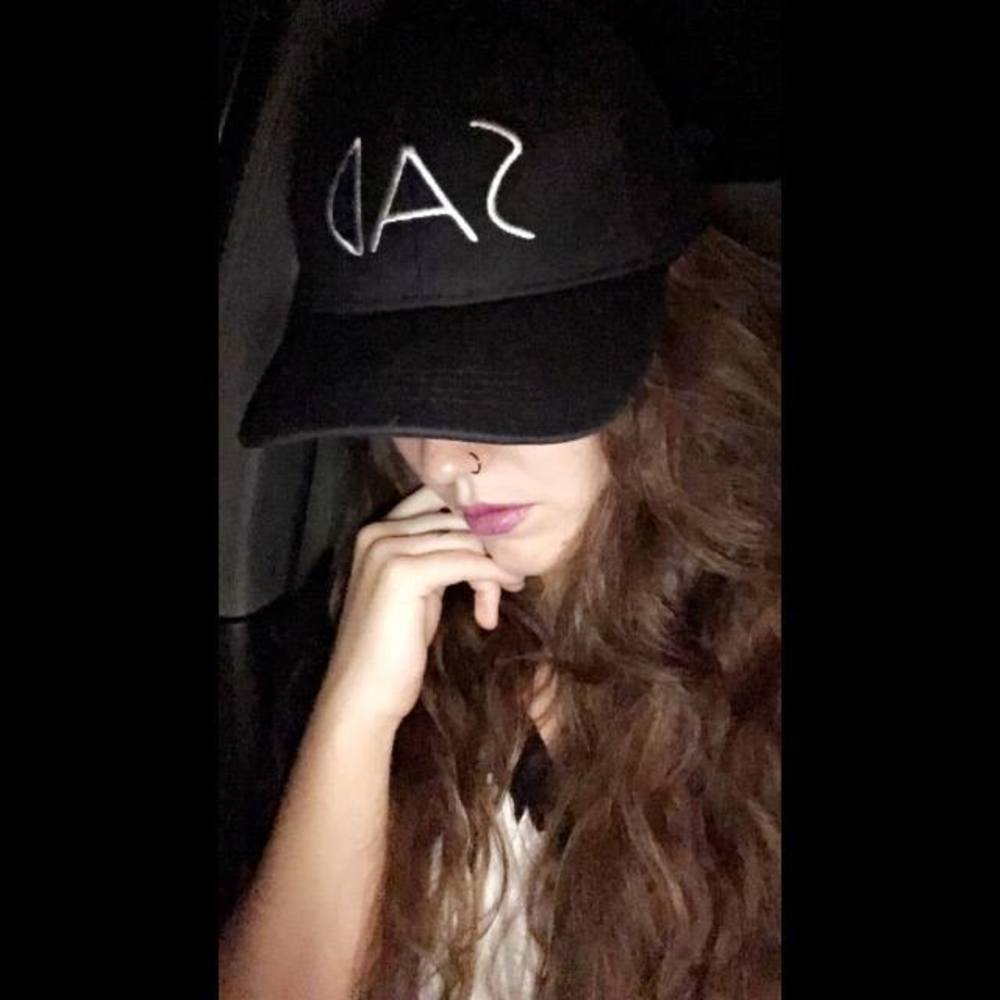 Meet your Posher, Marisa