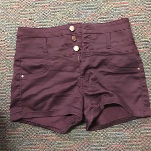 Cute high-waisted shorts