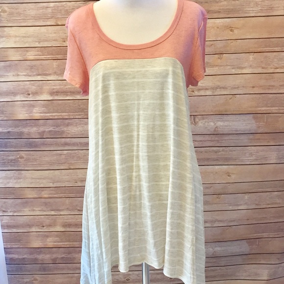 Last one Large Striped/colorblock comfy tee - Picture 2 of 6