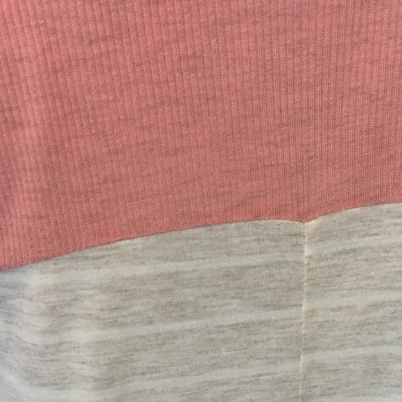 Last one Large Striped/colorblock comfy tee - Picture 6 of 6