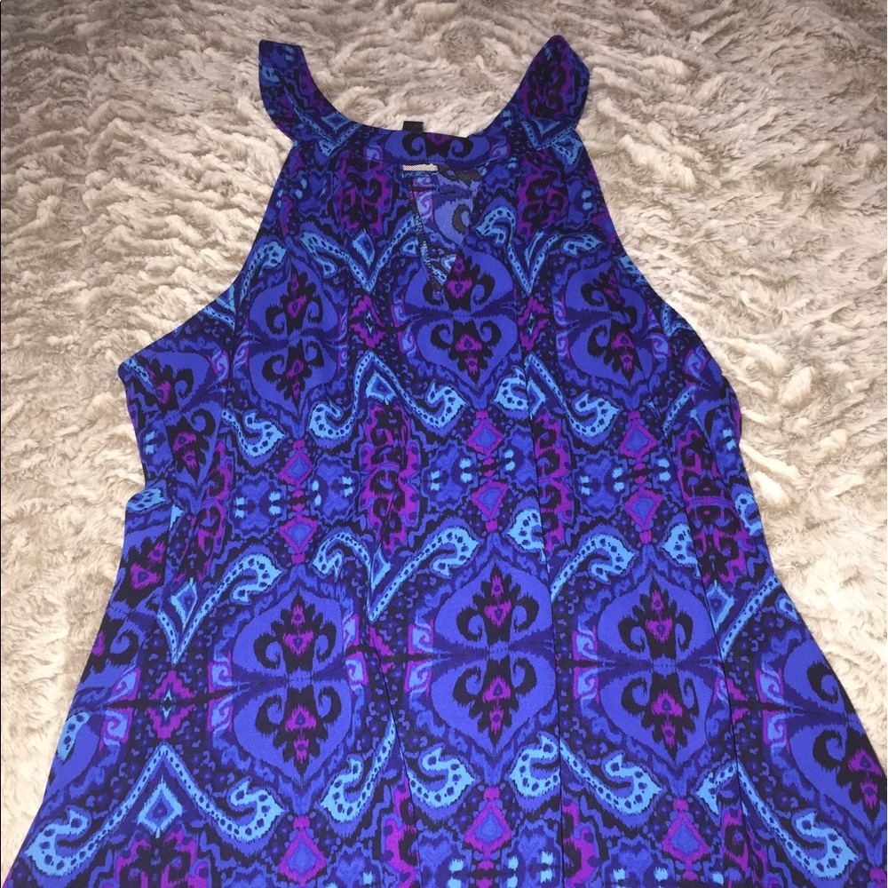 NWOT Multi colored top