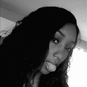 Meet your Posher, Mikayla