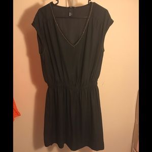H&M Black V-neck Dress