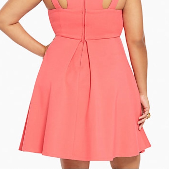 1 LEFT!! 💕 Torrid Strappy Skater Dress - Picture 4 of 5