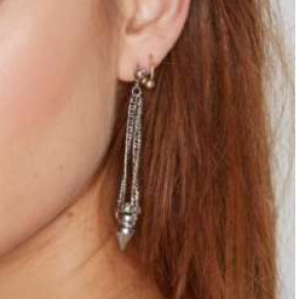 NASTY GAL SILVER EARRINGS - Picture 2 of 2