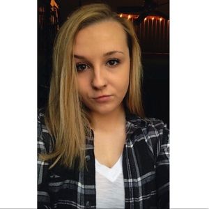 Meet your Posher, Bridget