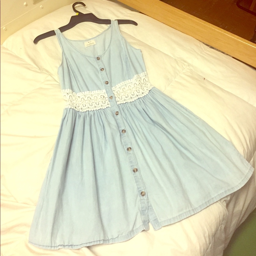 Urban Outfitters Chambray & Lace Dress, Size 4