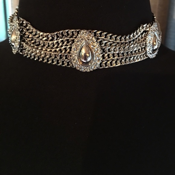 SILVER CHOCKER NECKLACE - Picture 6 of 6