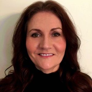 Meet your Posher, Shirlene