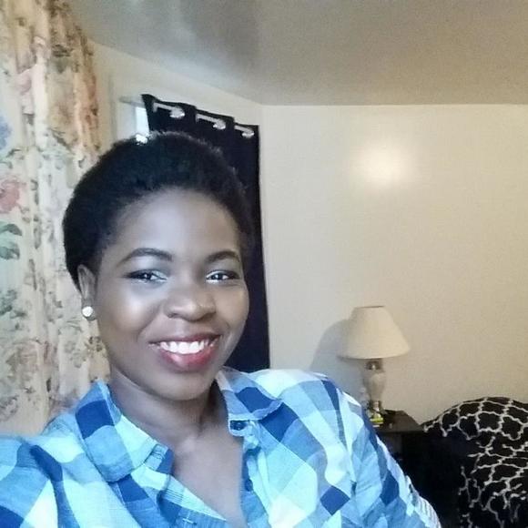 Meet your Posher, Lily - Picture 1 of 1