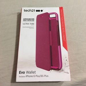 Tech21 iPhone 6/6s Plus wallet pink case