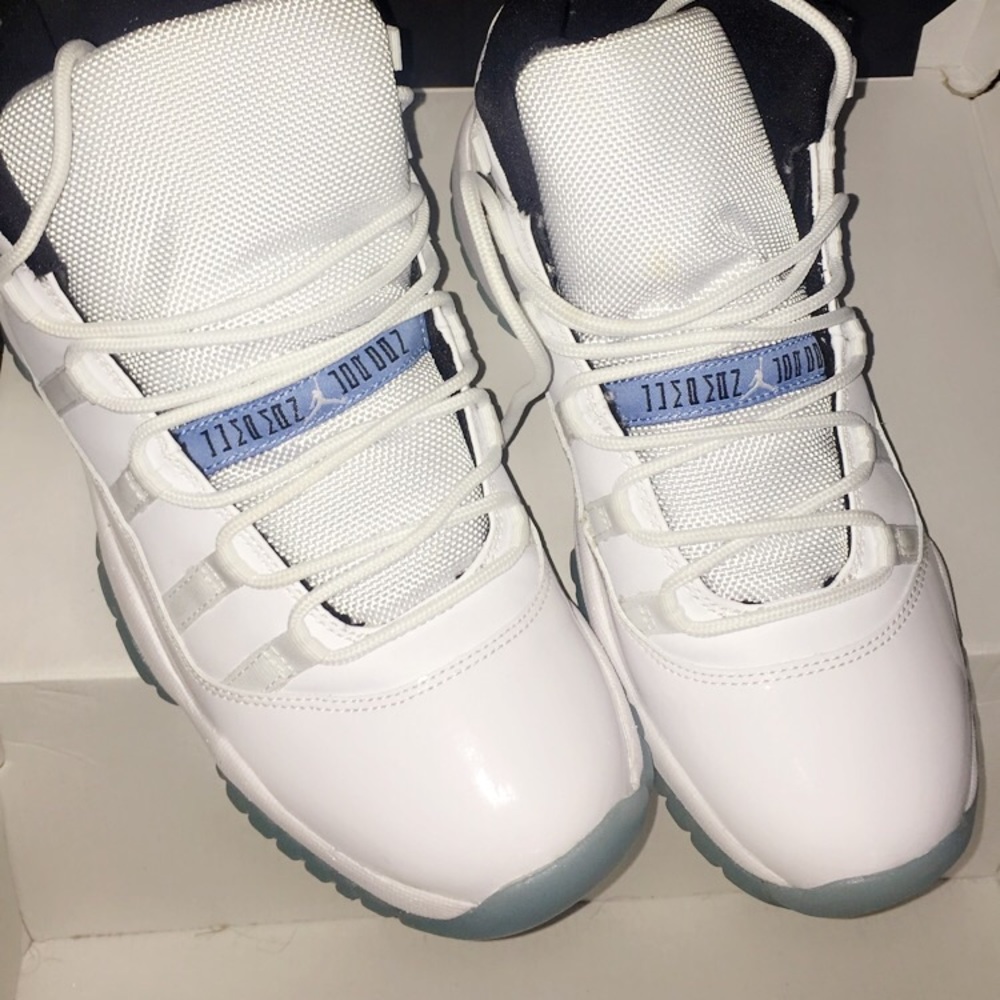 Jordan Legend Blue 11's