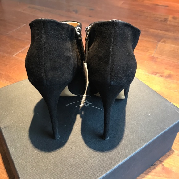 Guiuseppe Zanotti booties - Picture 4 of 8