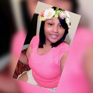 Meet your Posher, Francesca