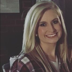 Meet your Posher, Katelyn