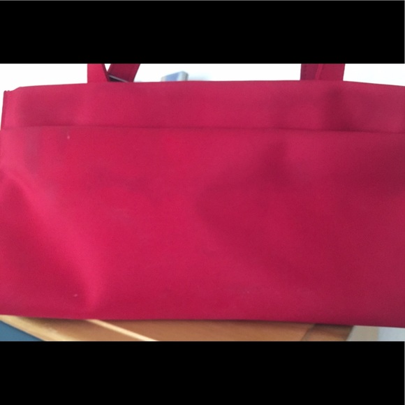 Red Purse - Picture 7 of 8