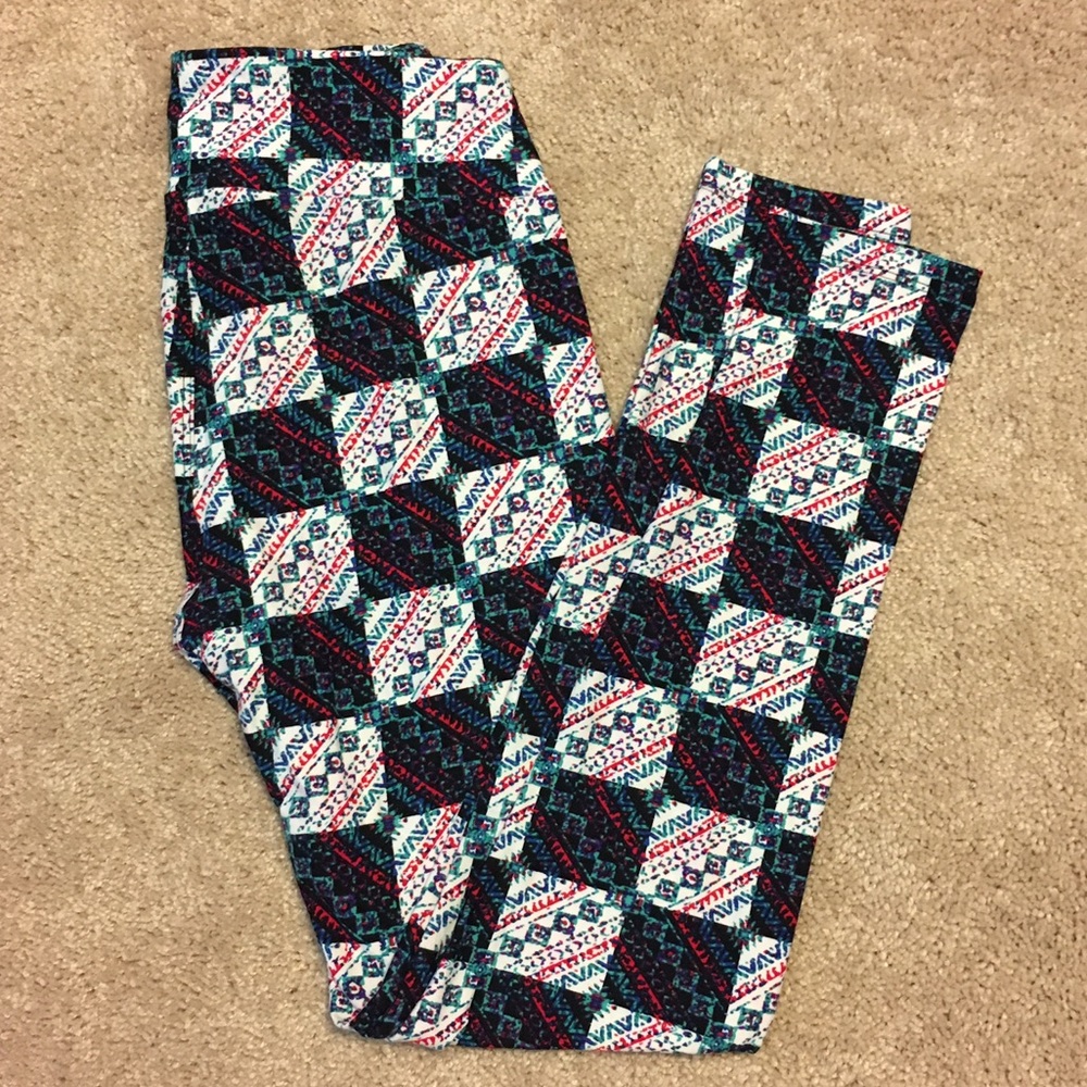 LuLaRoe OS Leggings - NEW