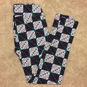 LuLaRoe OS Leggings - NEW