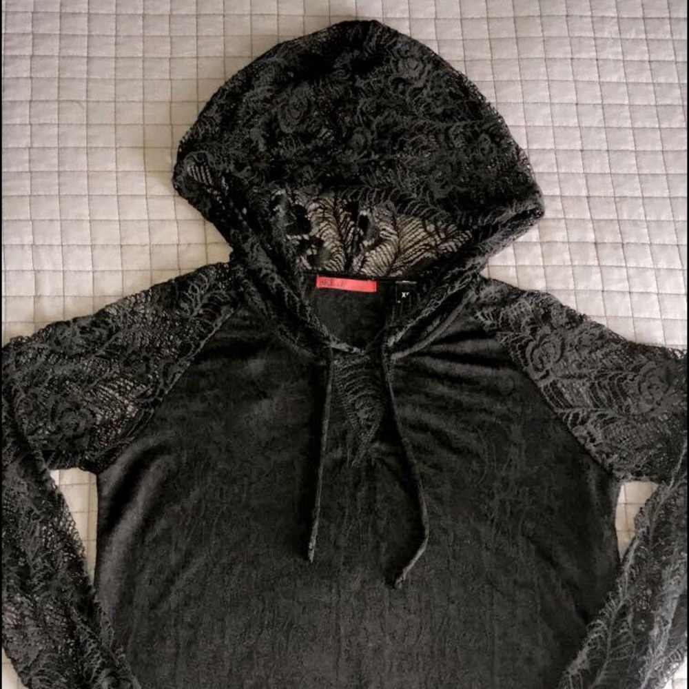 BKE Red Black Lace Top