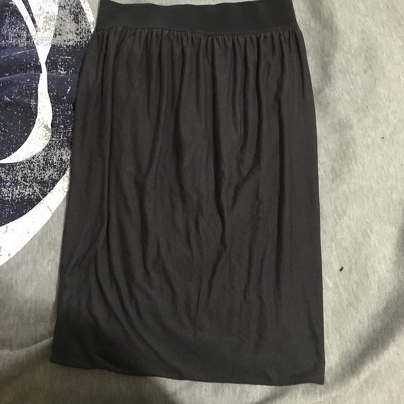 Gap cross wrap skirt - Picture 3 of 4
