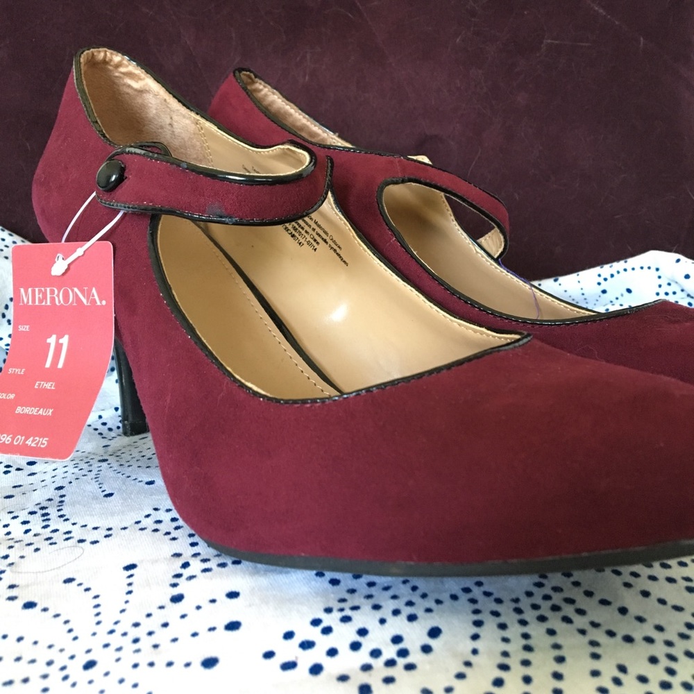Burgundy heeled Mary Jane shoes