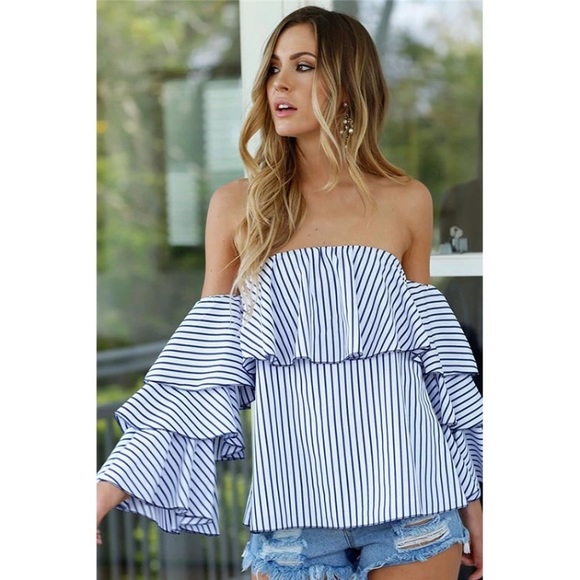 🌟Last 🆕Faye Ruffle Sleeve off The Shoulder Top - Picture 4 of 8