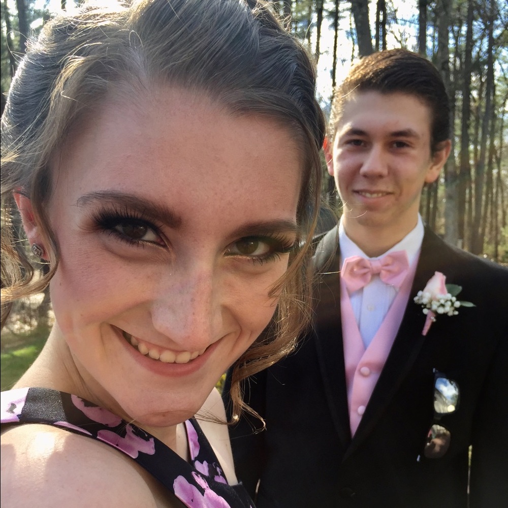 Meet your Posher, Leanne