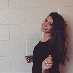 Meet your Posher, Alexandra