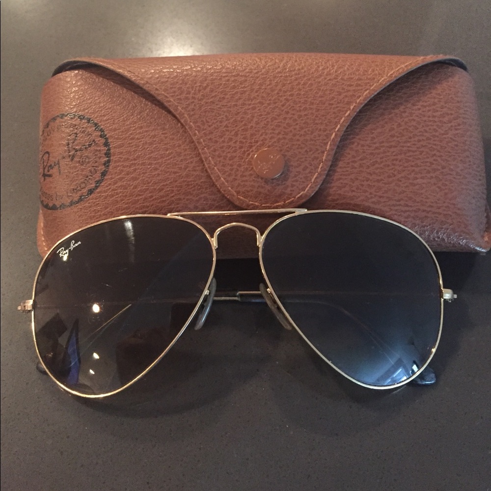Ray ban aviators with case!