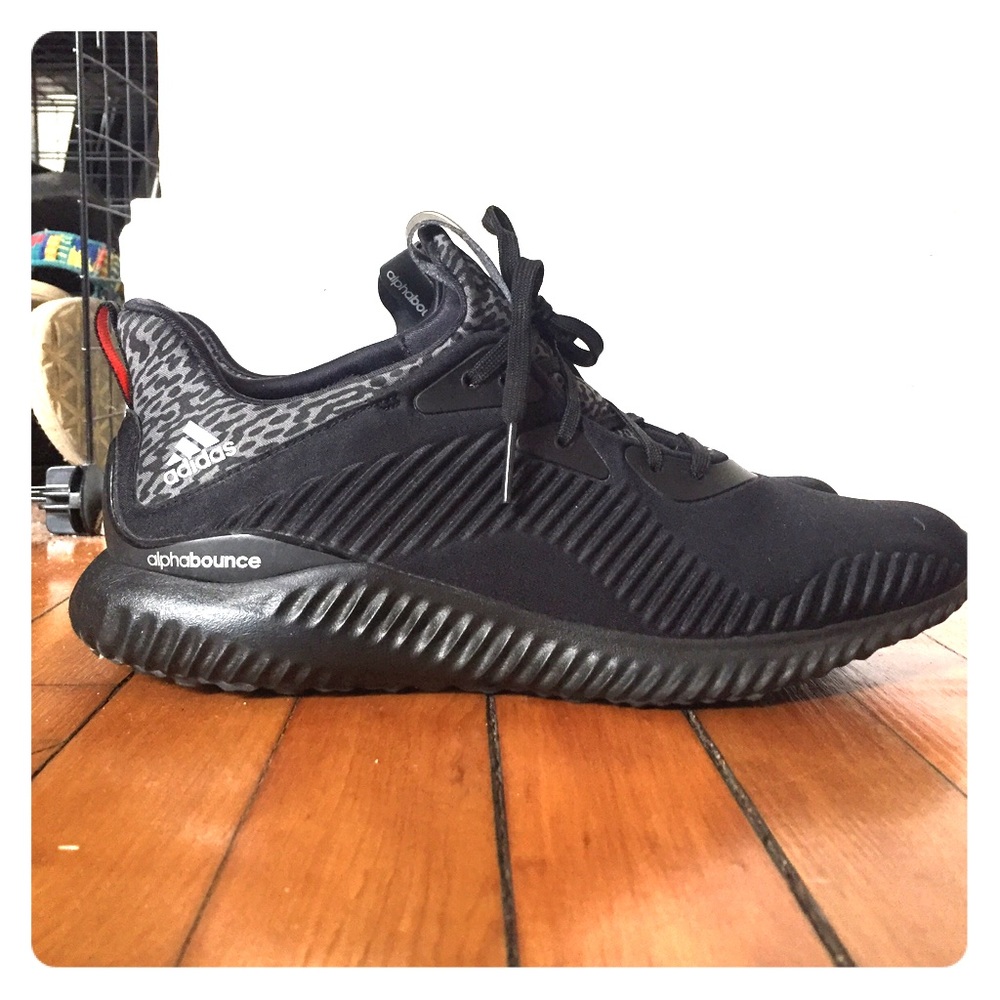 Adidas Alphabounce Triple Black 9.5