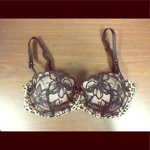 victoria's secret bra 34D