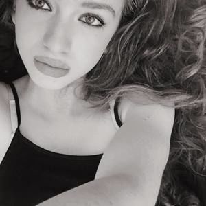 Meet your Posher, Ava