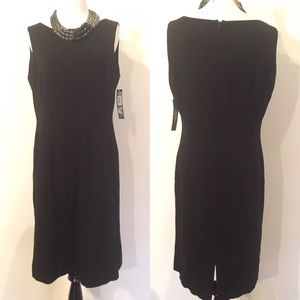 NWT little black Sleeveless dress Sz 10P Tahari