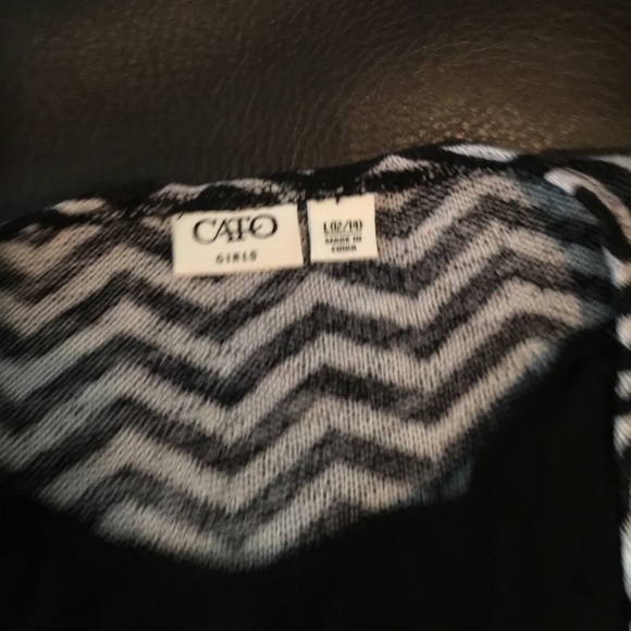 Top - Picture 2 of 2