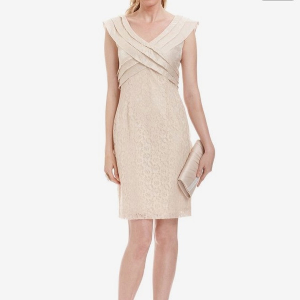 Never worn London Times formal dress