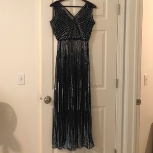 Adrianna Papell size 6 navy sequined gown.