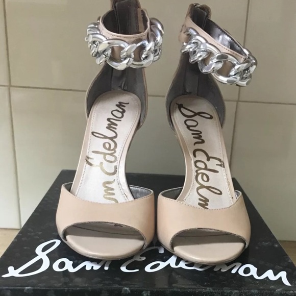 **SOLD!!!**  SAM EDELMAN BEIGE NUDE HEELS SIZE 6.5 - Picture 2 of 6