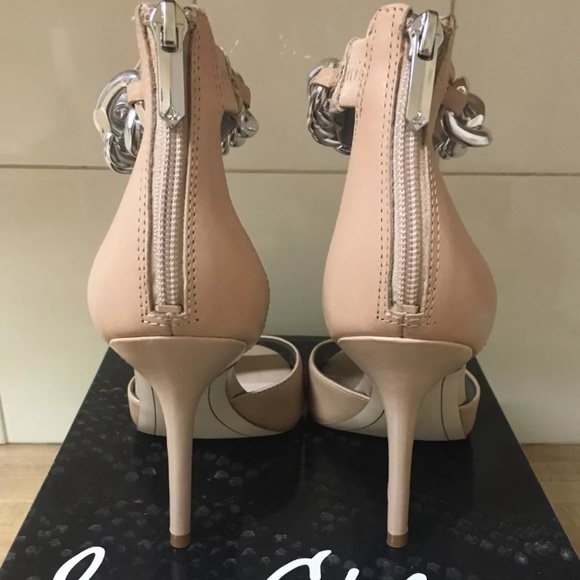 **SOLD!!!**  SAM EDELMAN BEIGE NUDE HEELS SIZE 6.5 - Picture 3 of 6