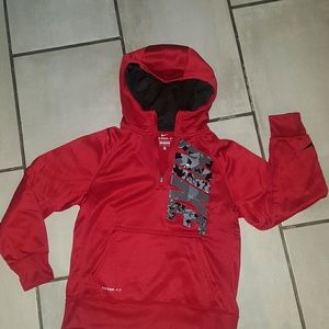 Nike Therma -Fit pullover hoodie jacket.