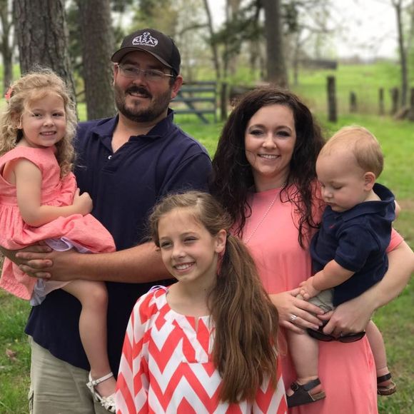 Meet your Posher, Kelsy - Picture 1 of 1