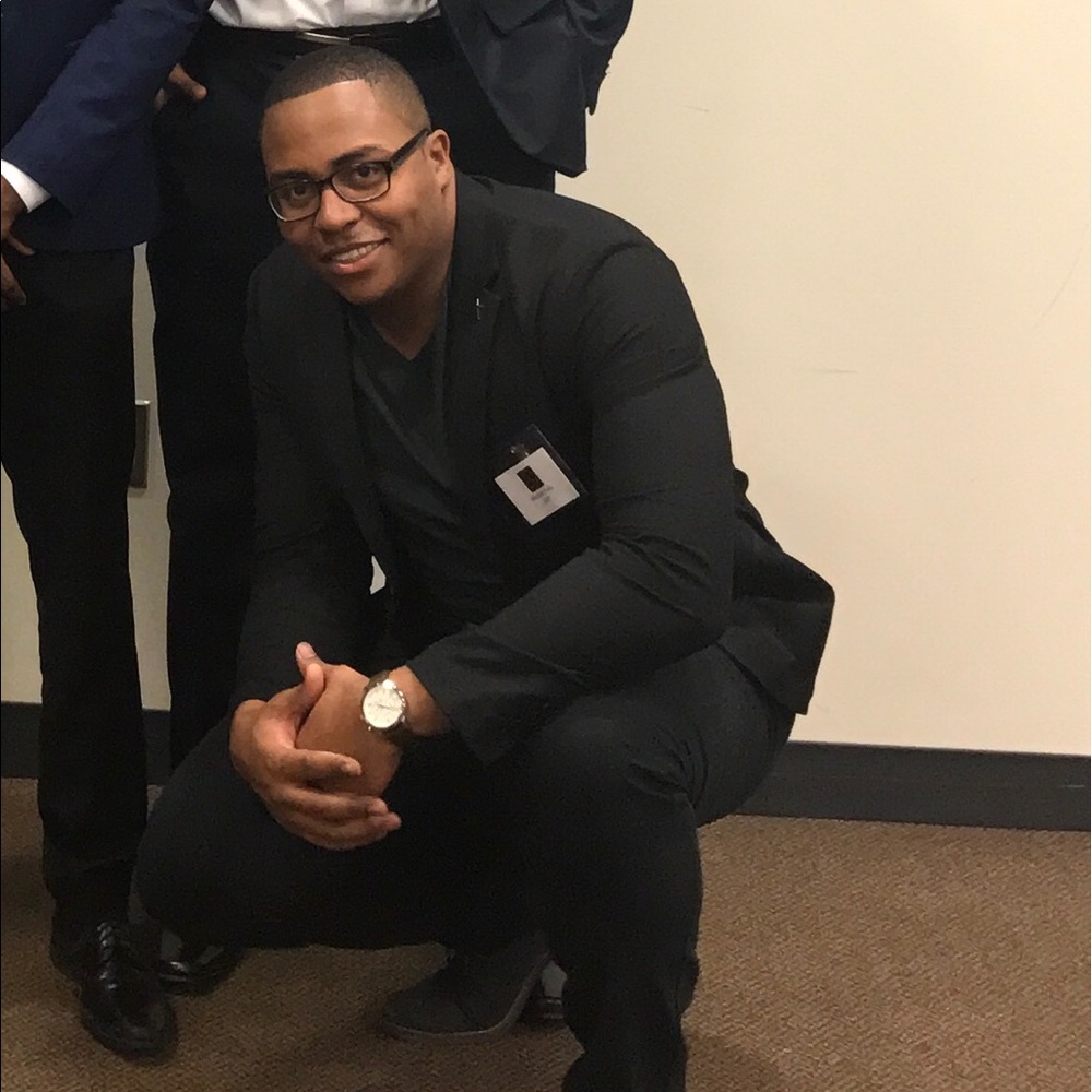 Meet your Posher, Michael