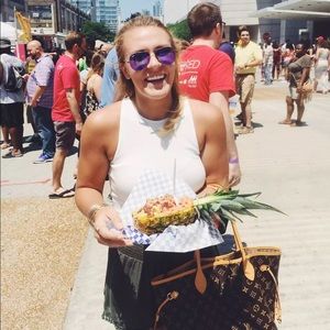 Meet your Posher, Riley