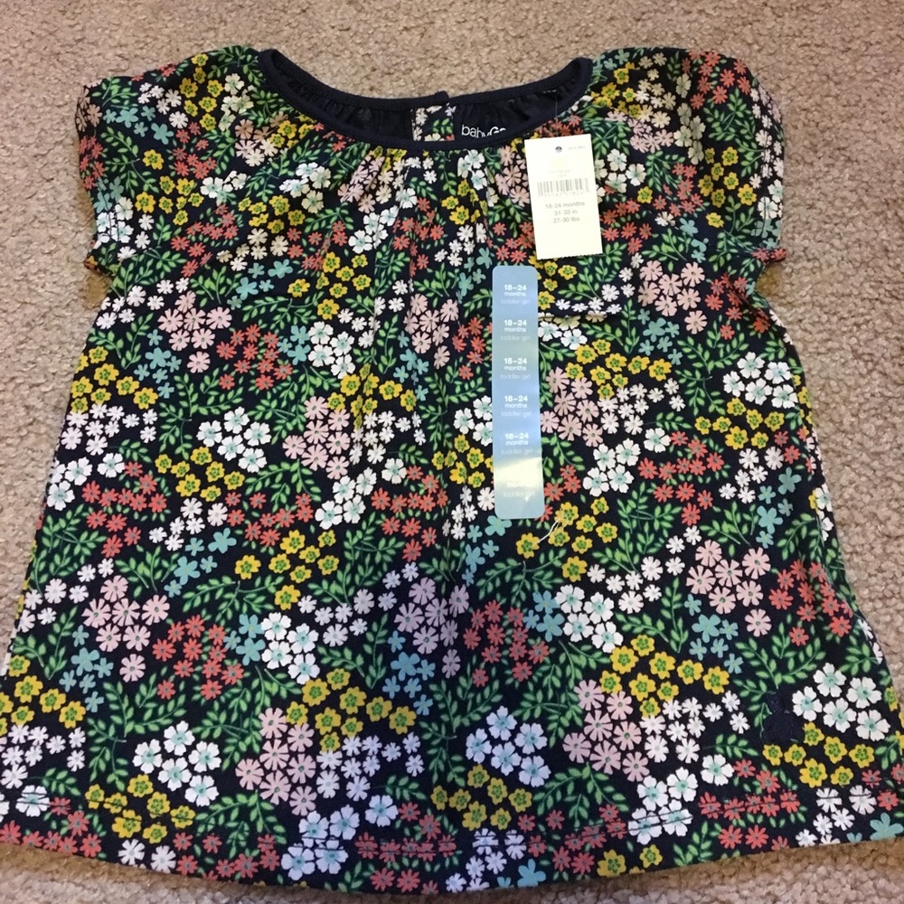 Baby gap 18-24 mos flower shirt