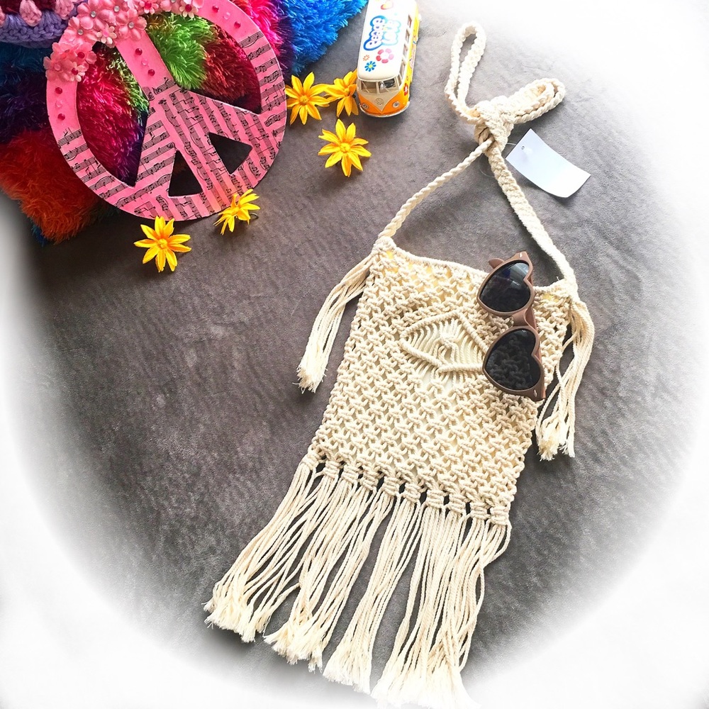 🤶🏻Give your lil hippie chic a gift she’ll love🎁