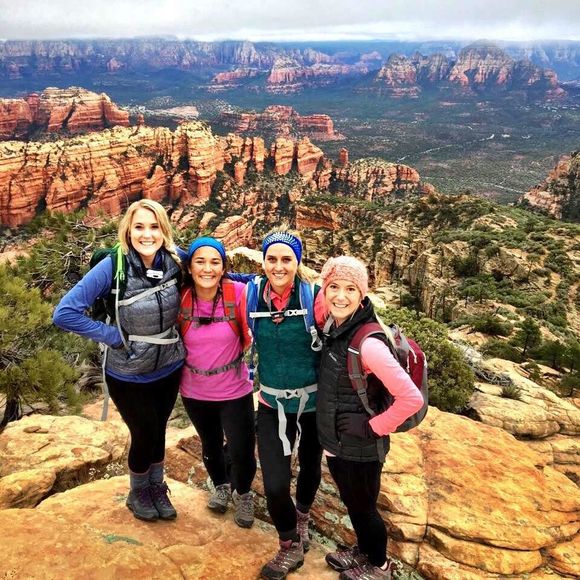 Meet your Posher, Mindy - Picture 1 of 1